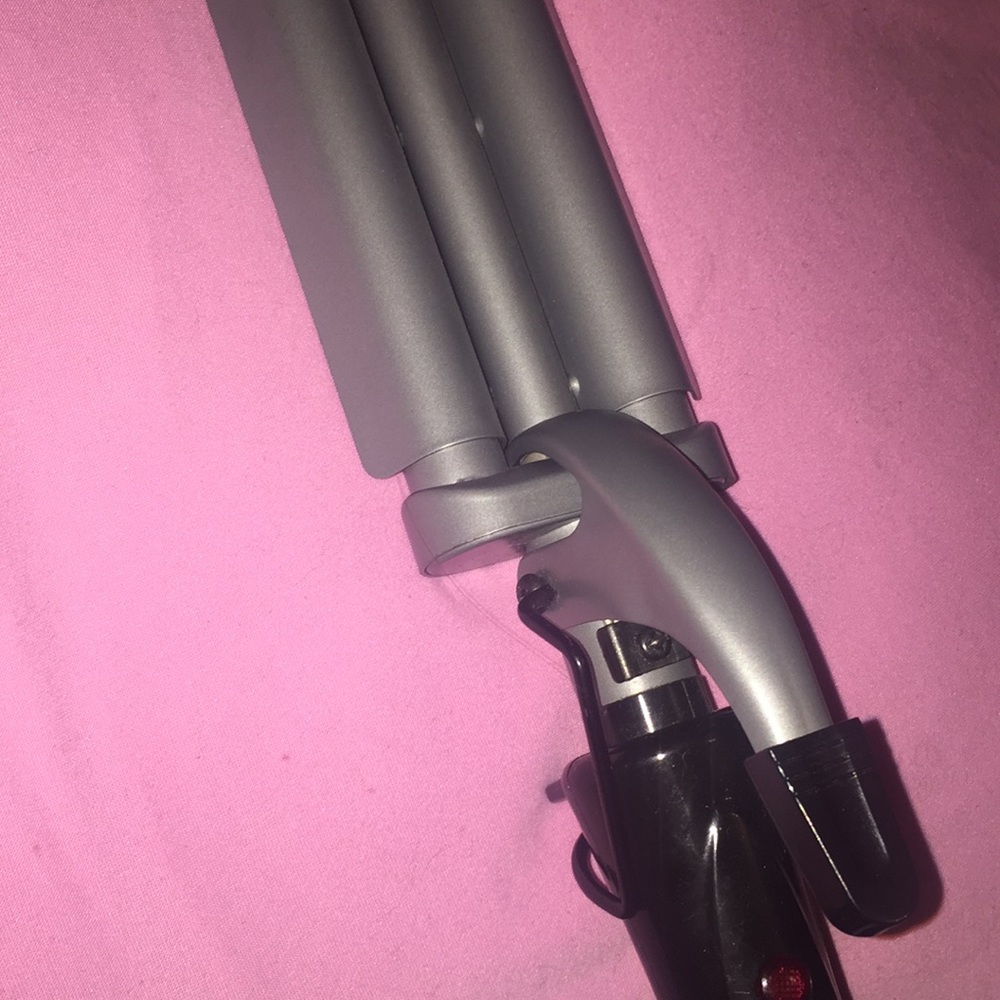Revlon hair waver